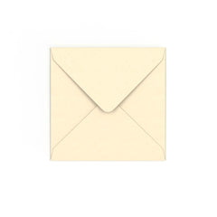 Koperta w kolorze magnolii 130x130 mm