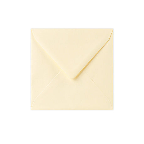 Koperta w kolorze magnolii 130x130 mm