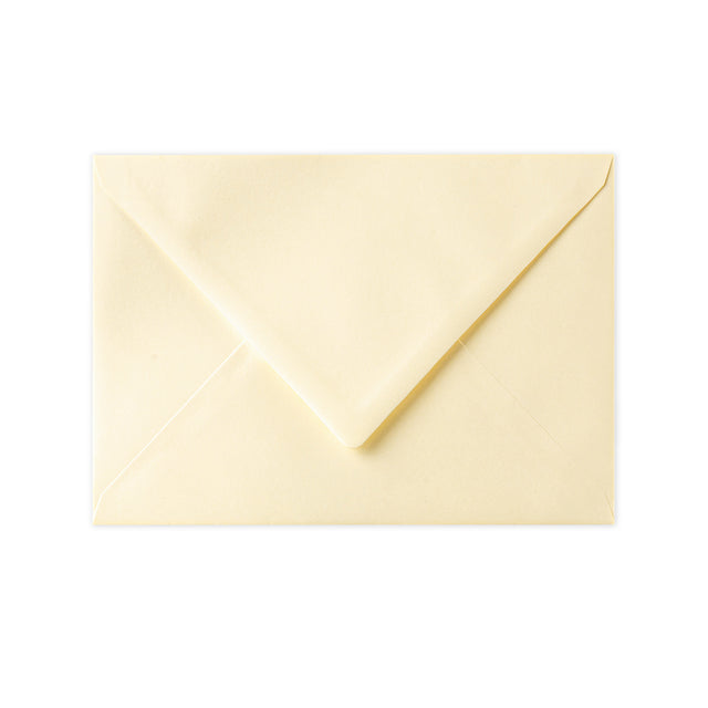 Magnolia Color Envelope 162x229 mm (C5)