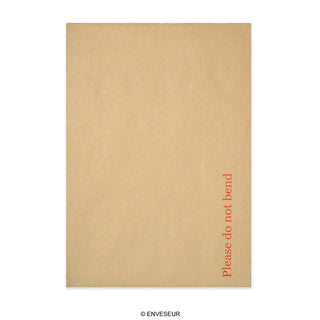 Koperta z Szarego Papieru z Kartonową Tylną Ścianką – z Nadrukiem 324x229 mm (C4) 450gr