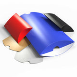 Kolorowe pudełka typu poduszka